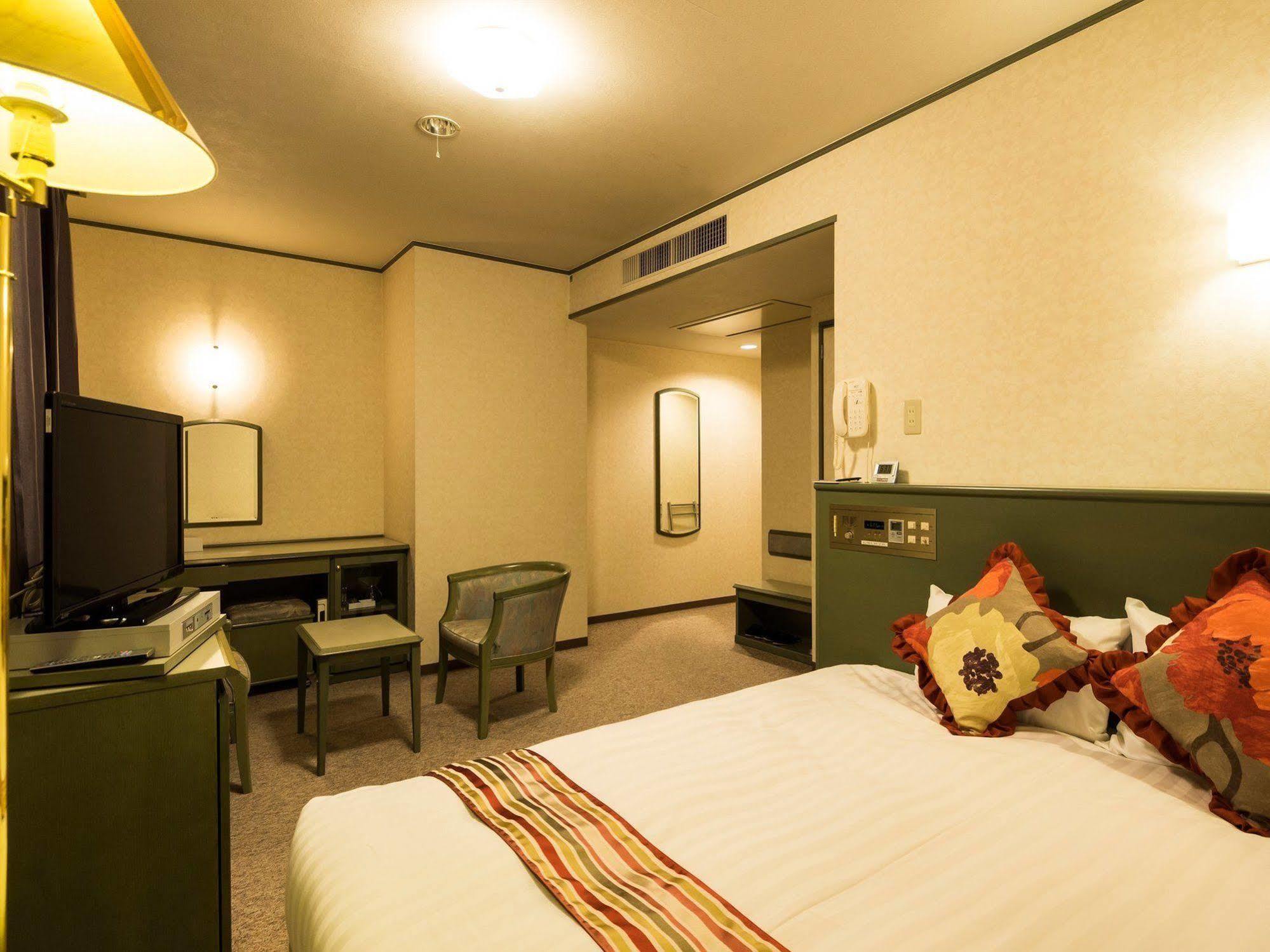 โฮเต็ล แอเรียวัน ฮิโรชิมาวิง Hotel ฮิกาชิฮิโรชิม่า ภายนอก รูปภาพ